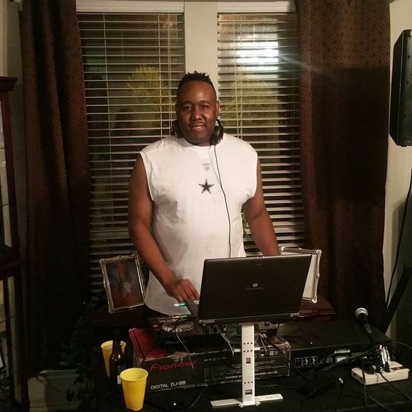 Meet your Posher, Andrew - Picture 1 of 1